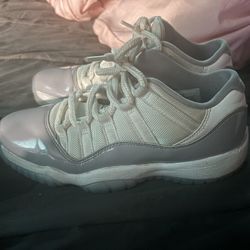 Jordan 11 Retro Low "Cement Grey