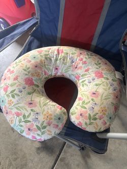 Nursing pillow