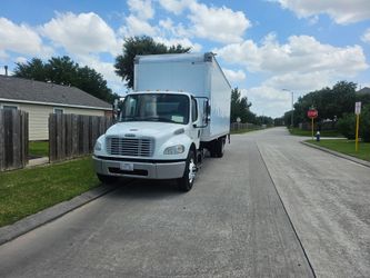 Box Truck / Driver