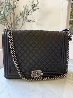 Chanel Boy Bag Black Quilted Leather