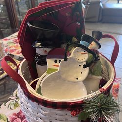 Christmas Basket and Christmas Decor