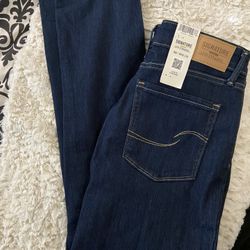 Levi Signature Jeans Mid Rise Straight 