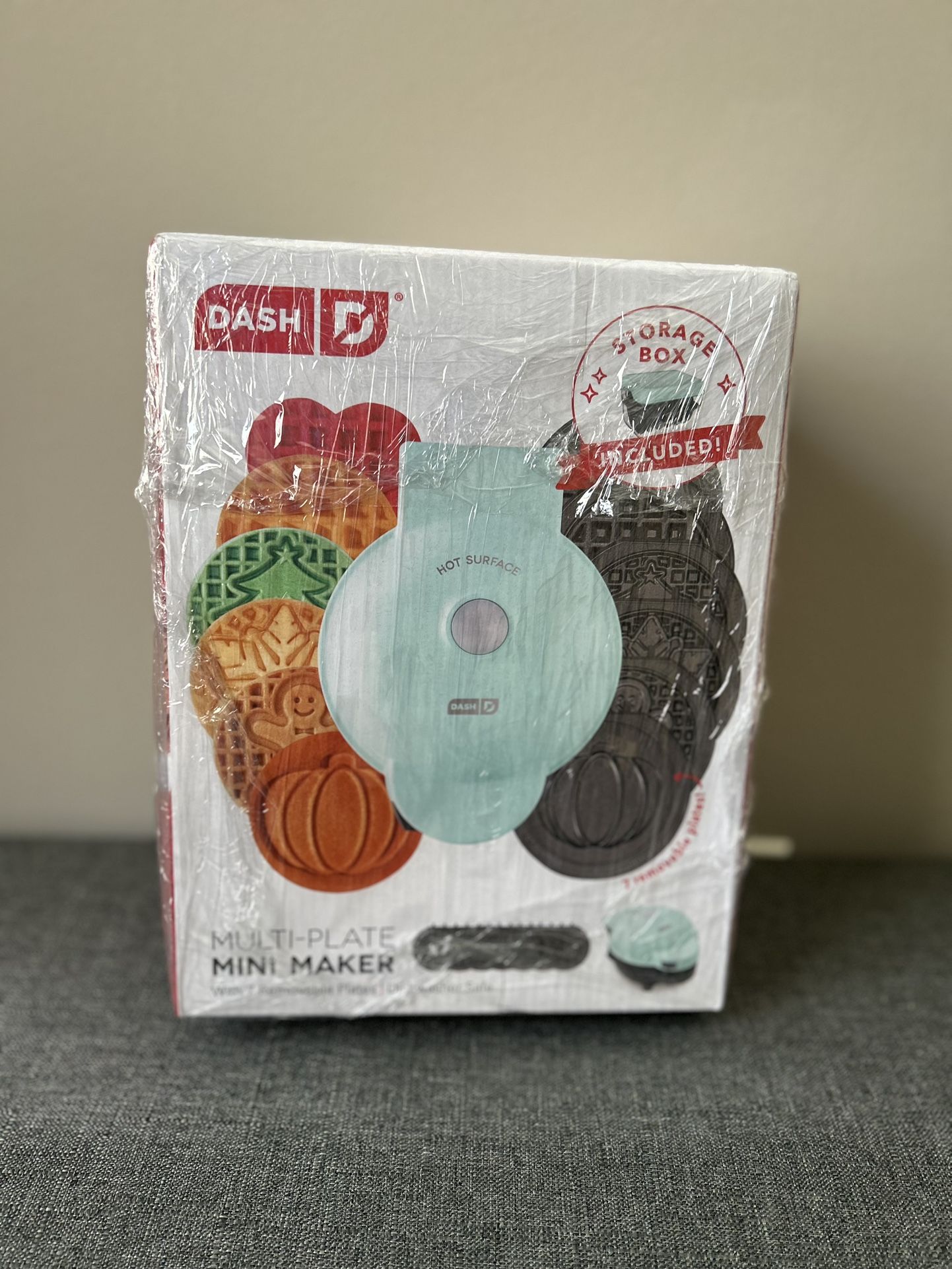 [Dash] Multi-Plate Mini Waffle Maker w/ 7 Interchangeable Plates 