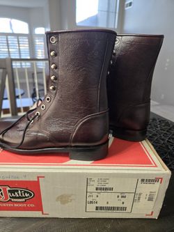 Womens Justin Boots Size 6