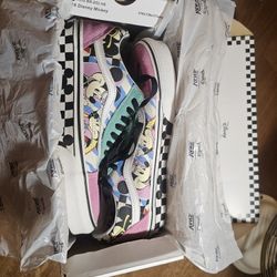 Vans X Old School 80’s Mickey & Minnie Mouse 90th Anniversary Sneakers Color Block