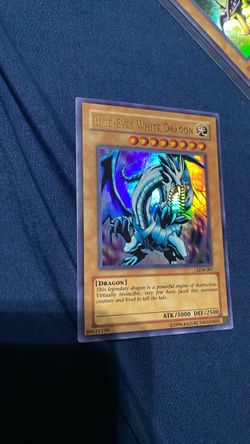 Konami Blue-Eyes White Dragon LOB-EN001 Ultra Rare Unlimited ATK 3000 DEF