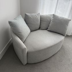 Thomasville Swivel Loveseat