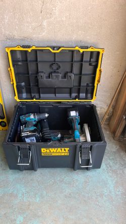 Dewalt tough system tool box  comes with Makita 18 Volt Impact drill, Hammer drill , charger and 61/2” skill saw included $265. OBO