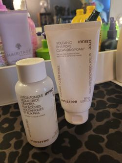 Innis Free Volcanic Rock Face Wash & Toner SET