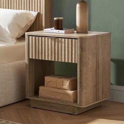 New George Oliver Dorcus 21.6" W Nightstand