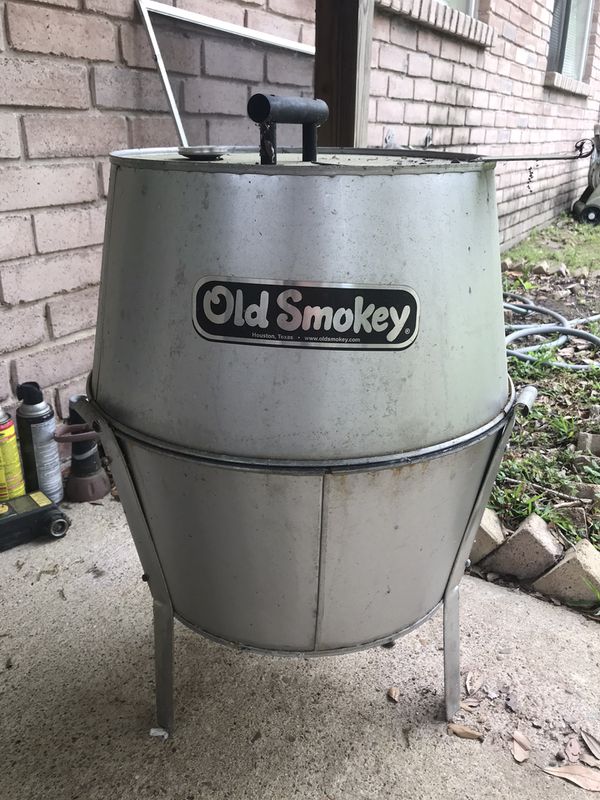 Old Smokey Grill for Sale in Houston, TX - OfferUp
