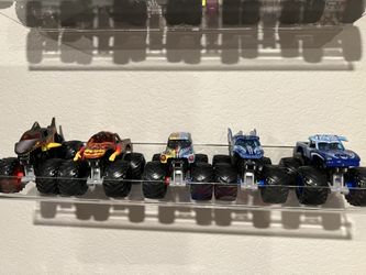 Monster Truck Fire and Ice Set 5 Pack