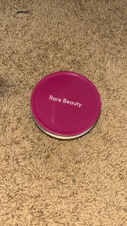 Rare Beauty Dry Brush Cleanser