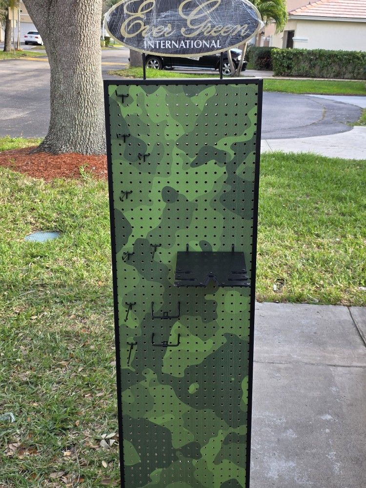Metal Fishing Rod Holder/Pegboard/Hangers