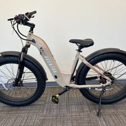 Aventon - Aventure Step-Through eBike