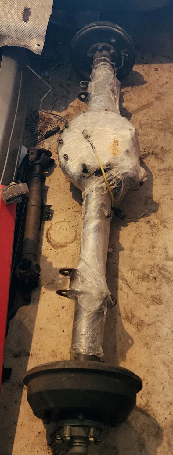 Land Rover Custom made Offroader rear axle.