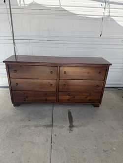 Dark walnut Wood 6-Drawer Double Dresser (free delivery)