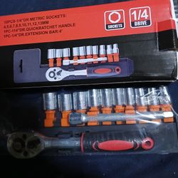 New In Box 12 Piece Quarter Inch Metric Socket Set $10 Firm