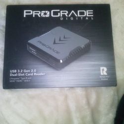 Pro Grade Digital Dual Card Reader