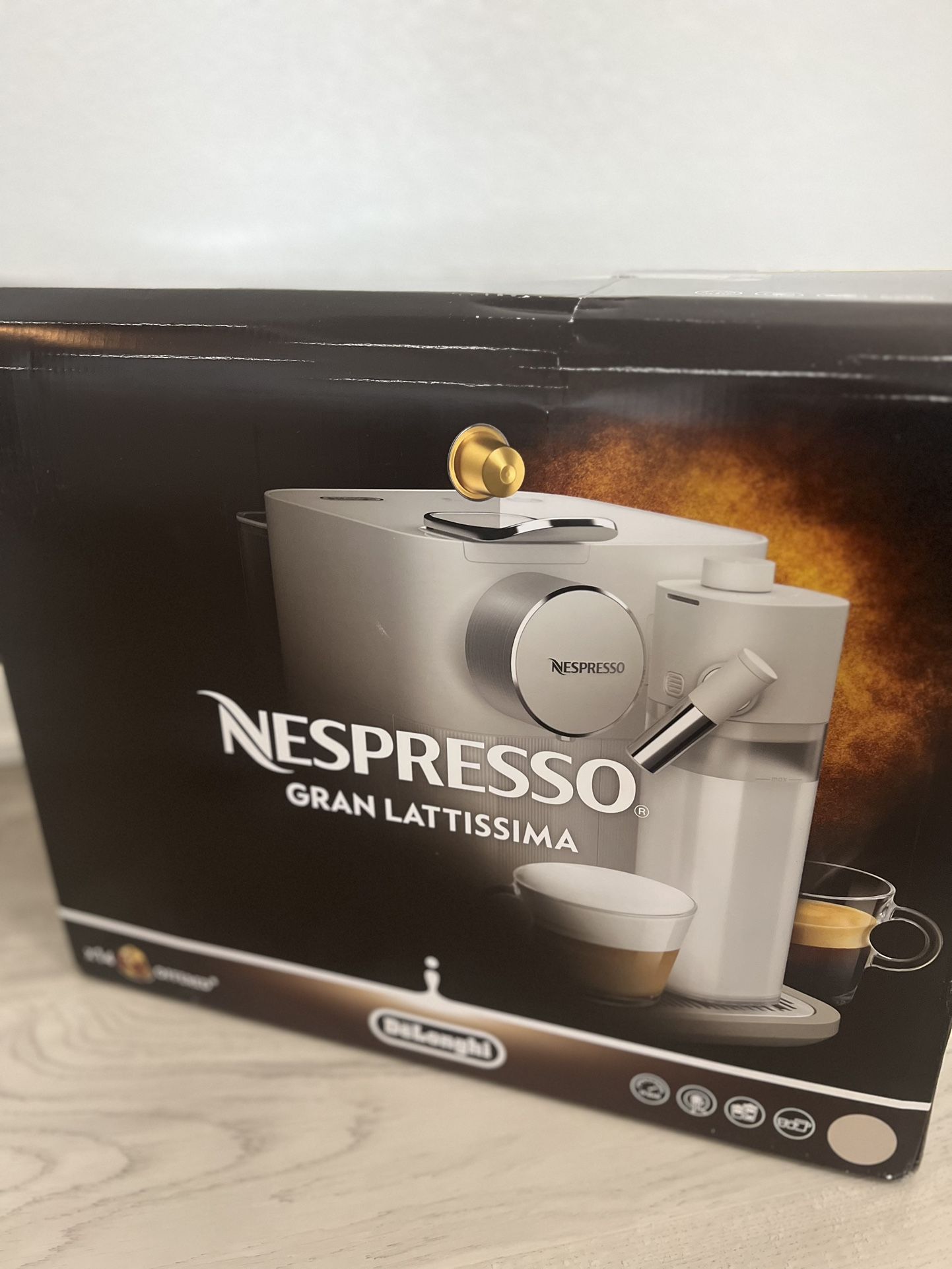 Nespresso Gran Lattissima by De'Longhi