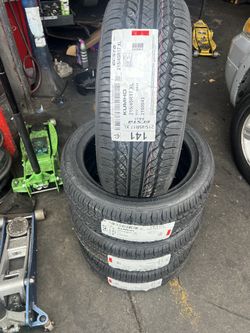 215/45/17 Kuhmo Brand New 