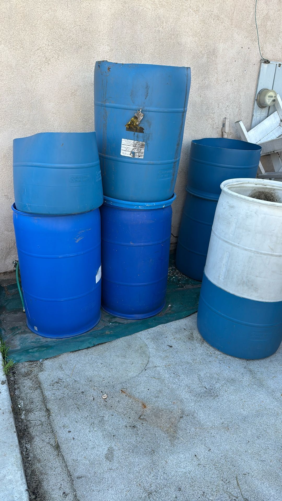 Plastic Barrels Storage