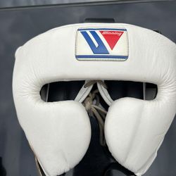 WINNING BOXING HEADGEAR FG-2900 LARGE 
