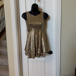 Marc DeFang Champagne Sequin By Short Gown Size 6 Youth New With Tags