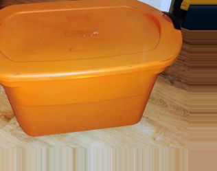 LARGE TOTE w/ LID