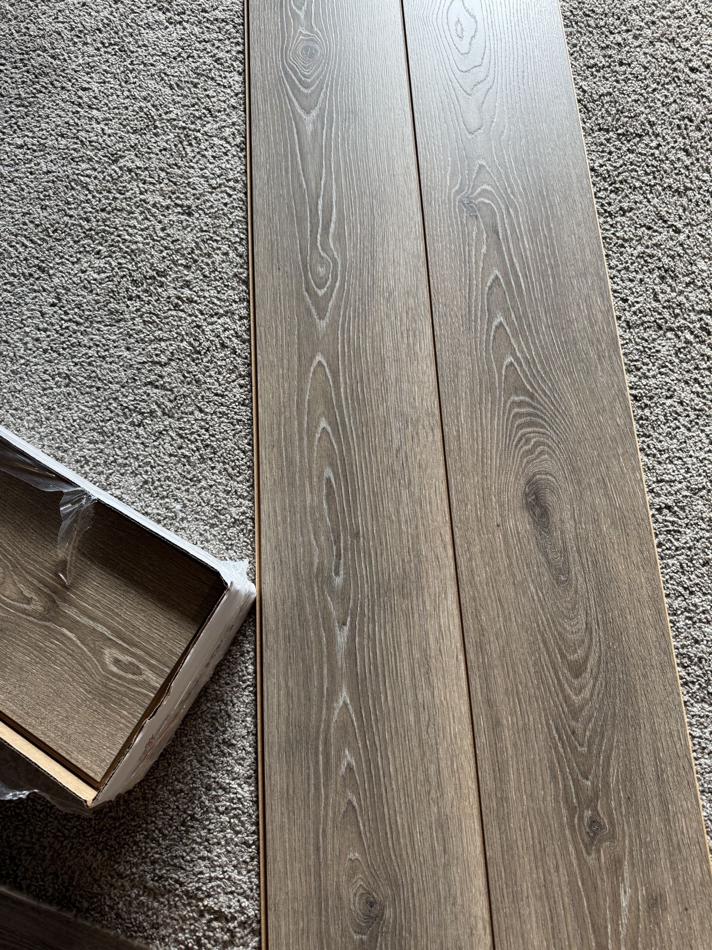 Laminate Mohawk 154 Sq Ft