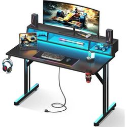40 inch Gaming Desk with LED Lights & Power Outlets, Small Computer Gaming Table with Float Monitor Stand, Kids Boys Desk with Carbon Fiber Texture
