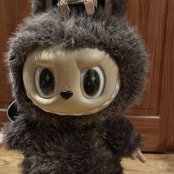 Extra Large labubu