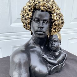 Retro Mother And Child Statue
