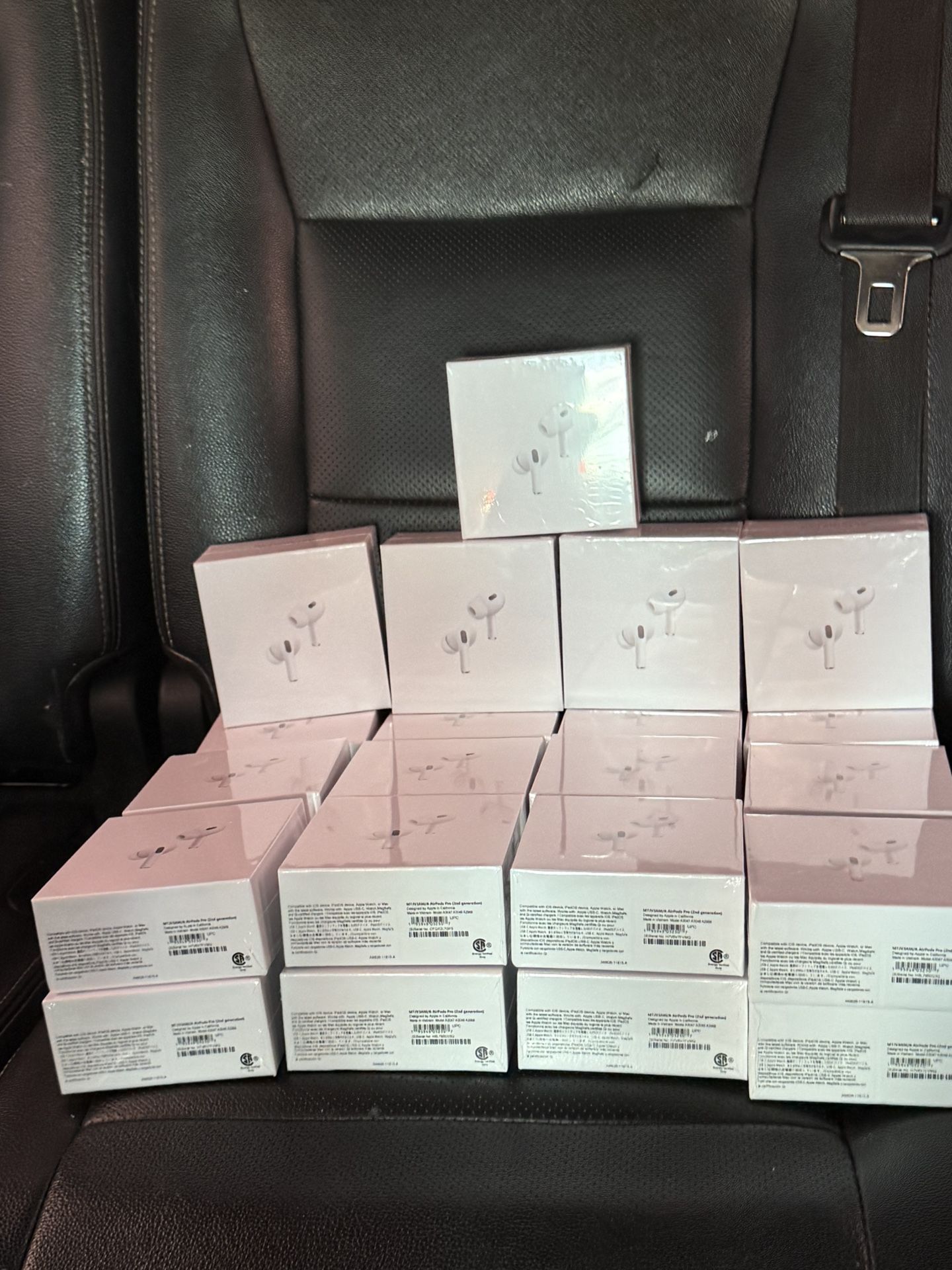 AirPods Gen 2