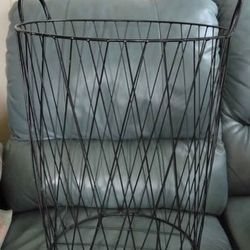 Black Metal Laundry Basket