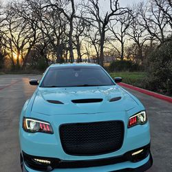 Crysler 300c v8 blue