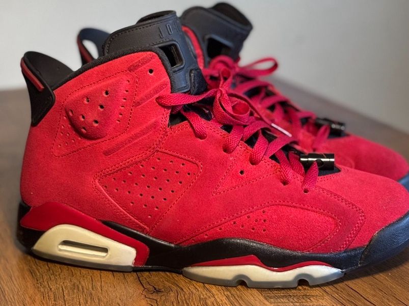 Red Toro Bravo Jordan 6  Size 6