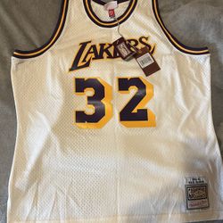 Mitchell And Ness Magic Johnson Jersey  