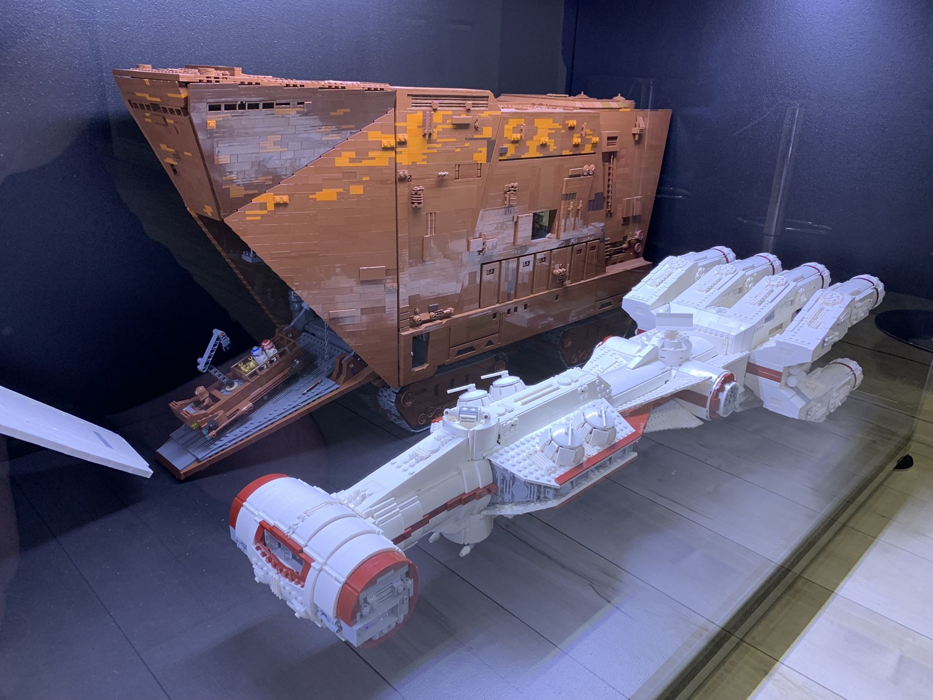 LEGO STAR WARS UCS TANTIVE IV CR - 90 CORVETTE MOC