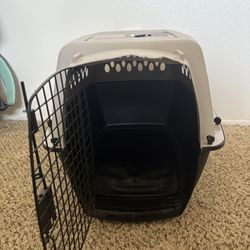 Vibrant Life Pet Kennel Small/Medium 26" Dog Crate, Plastic Travel Pet Carrier for pet 15-25lb + Bed