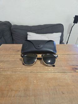 Ray-Ban Clunbmaster Classic