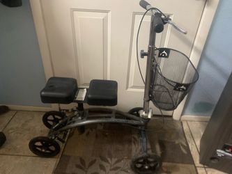 Medical Rolling Knee Scooter With Basket