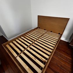 Burrow Chorus Bed frame (Full)