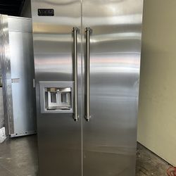 Viking 42” Stainless Steel Built In Side By Side Refrigerator 2014 Model 