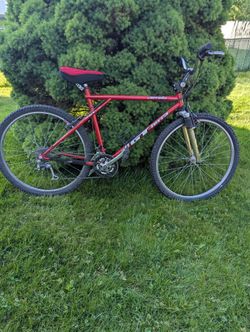 GT Mountain Bike