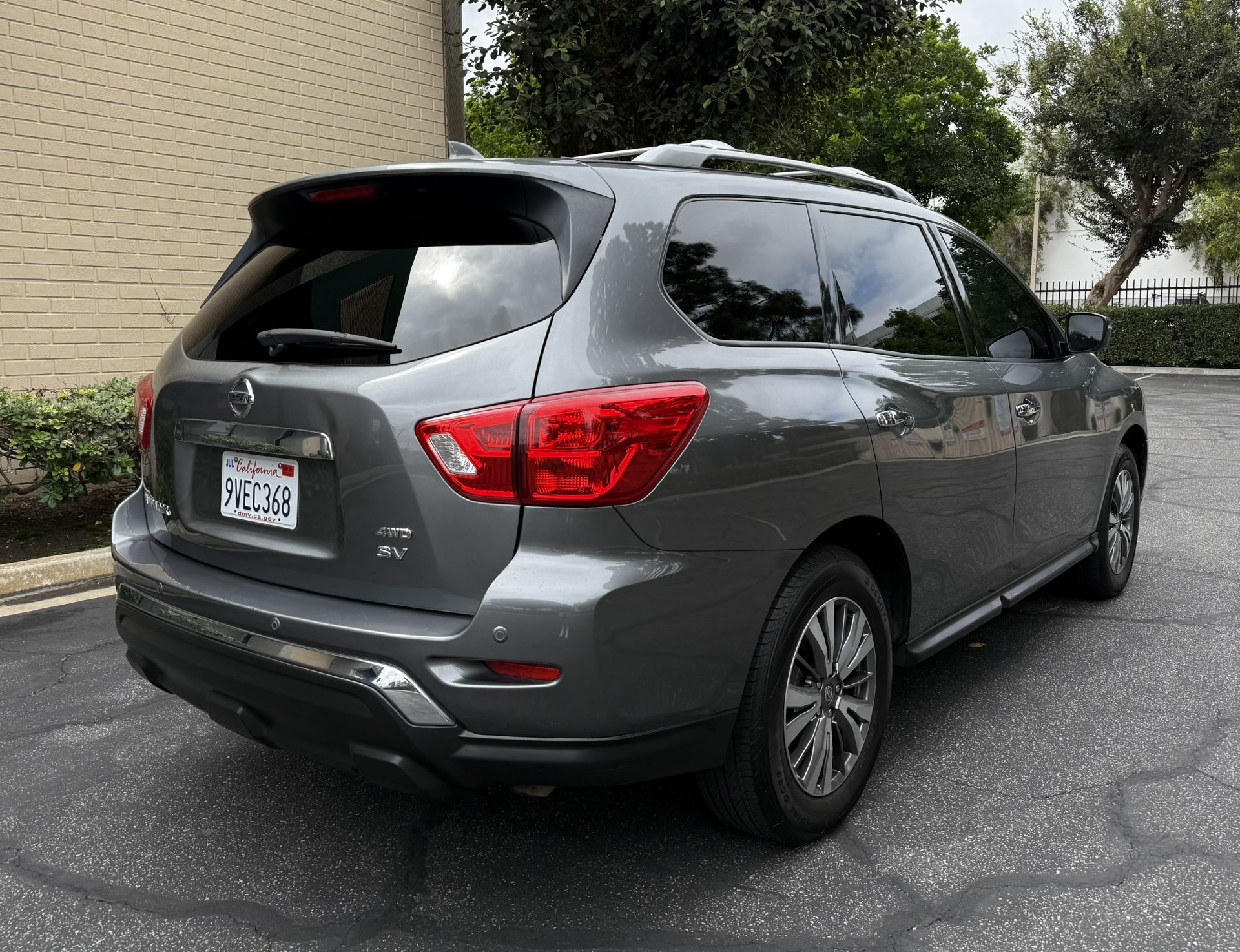 2020 Nissan Pathfinder