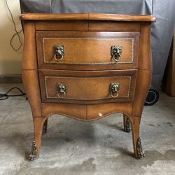 Vintage Lion Wooden Side Table / Nightstand 