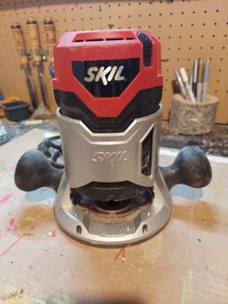 Skil Fixed Base Router