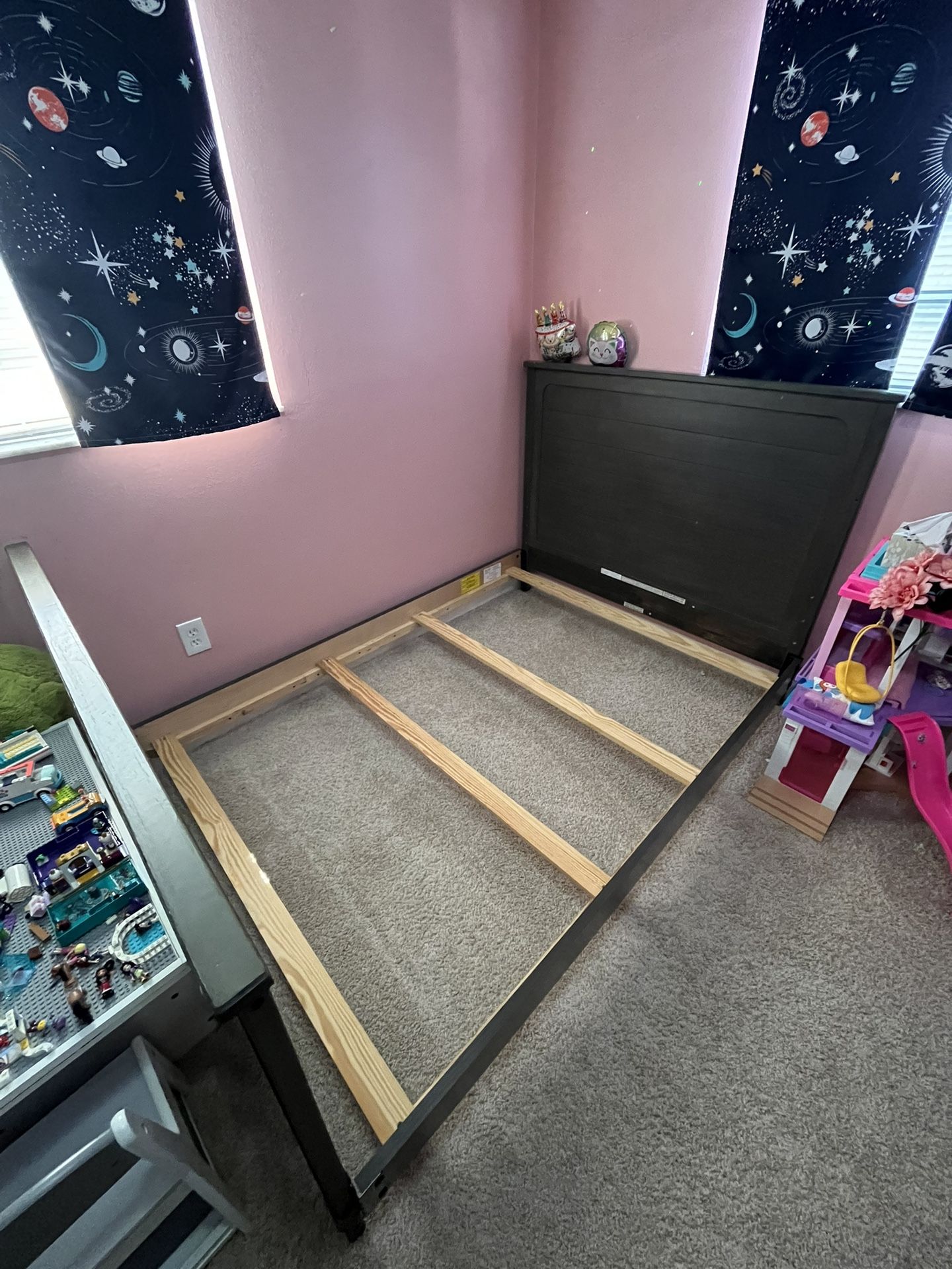 Full Size Bedframe