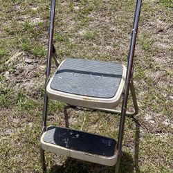 Metal Fold Up Step Ladder